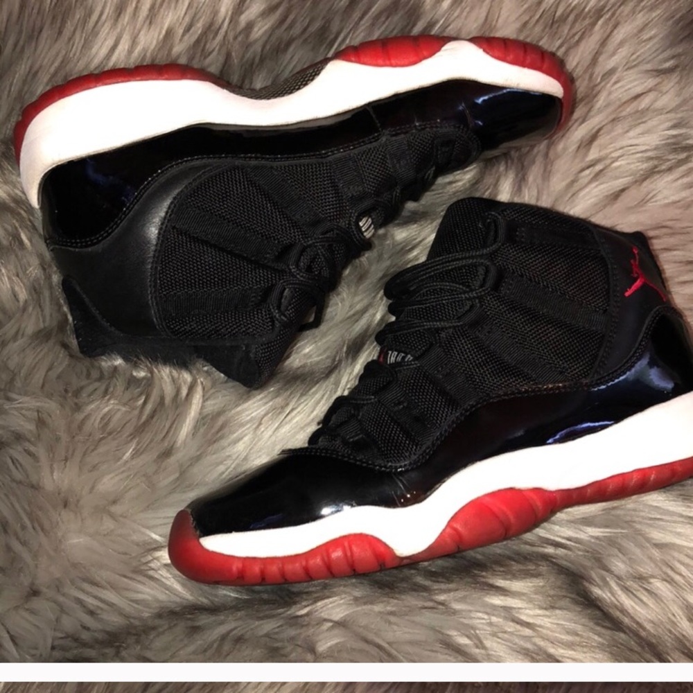 Jordan bred 11s